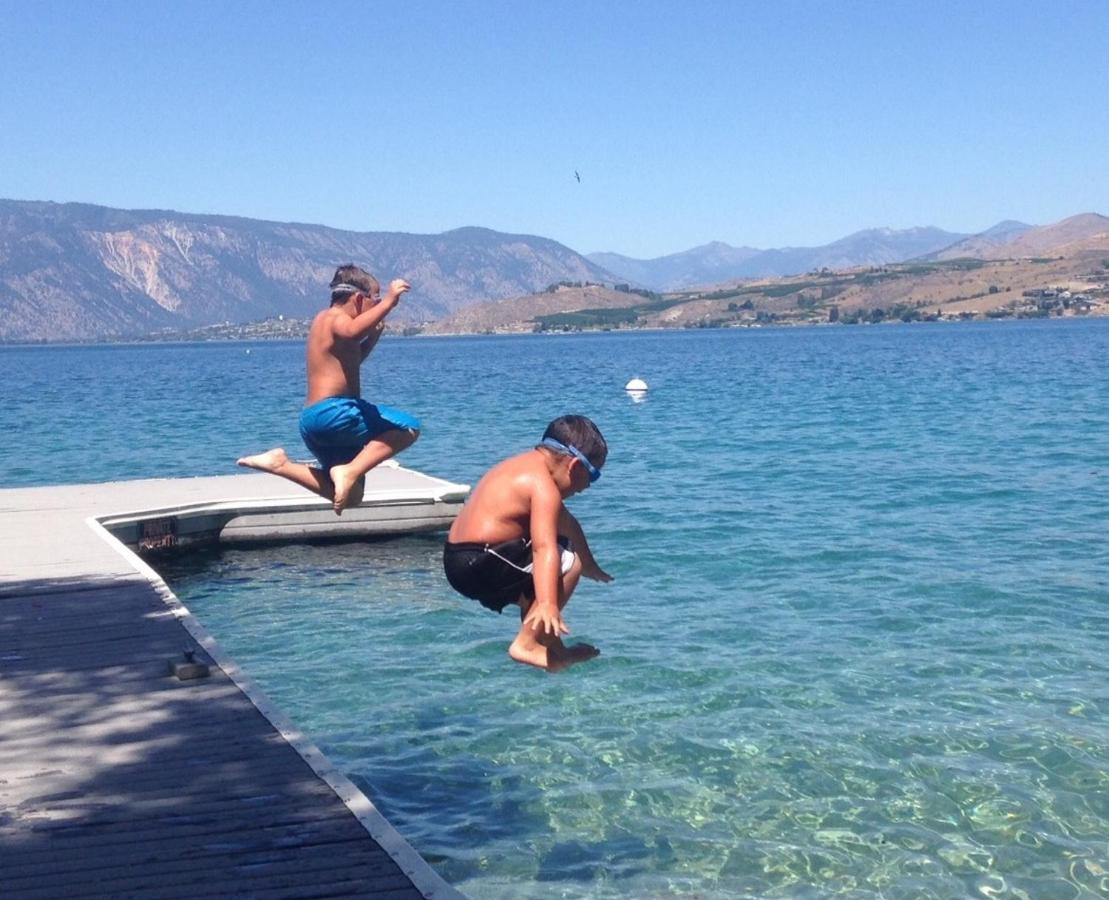 Lodge Lakeside And