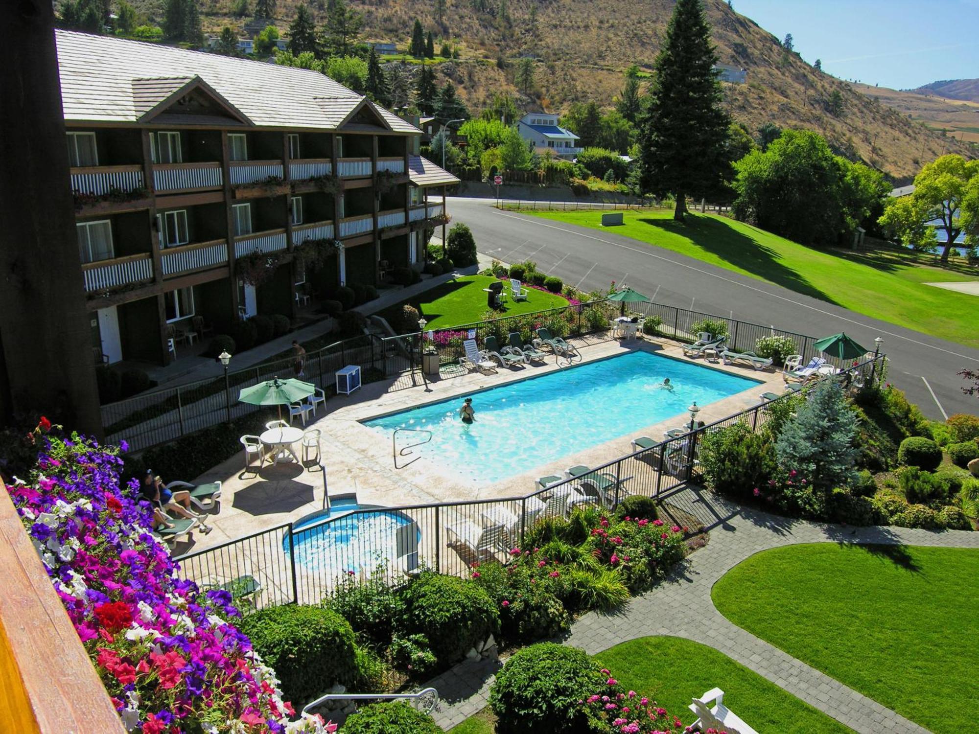 Lakeside And Chelan